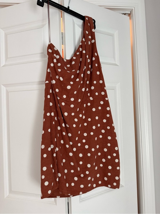 Abercrombie & Fitch Dresses & Skirts - Abercrombie & Fitch Rust Brown One-Shoulder Polka Dot Dress